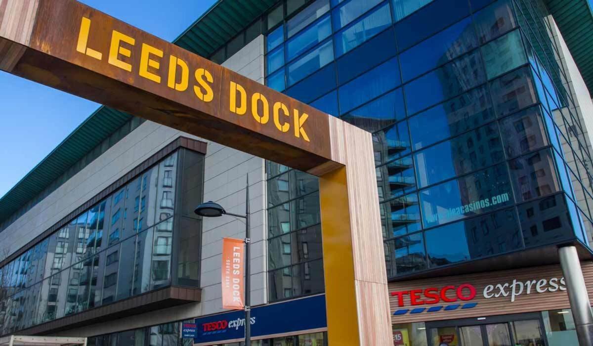 Deluxe City Apt, Beautiful River View,Free Parking No Balcony Leeds  Exterior foto