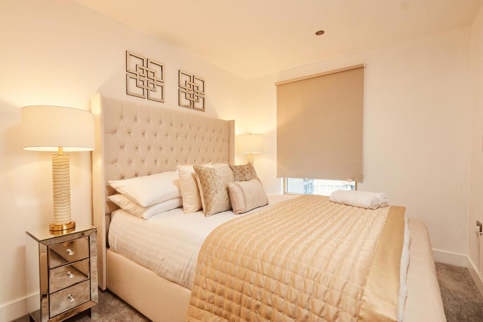 Deluxe City Apt, Beautiful River View,Free Parking No Balcony Leeds  Exterior foto